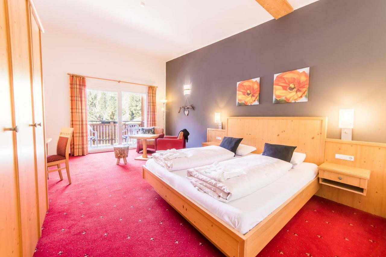 Hotel Zum See Martell Exteriör bild
